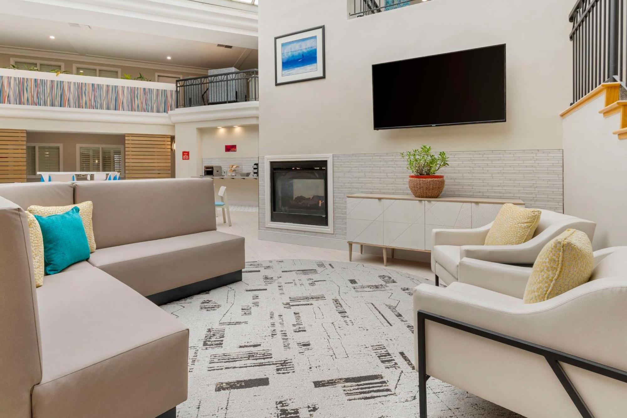 Best Western Plus All Suites Inn Санта-Круз Екстер'єр фото